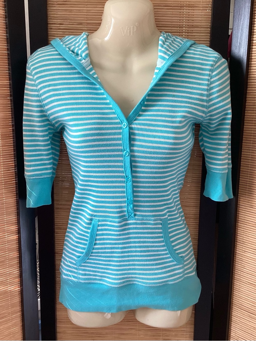 Vintage Y2K striped Henley top with hood and pocket Sz S short sleeve aqua white - Picture 2 of 9